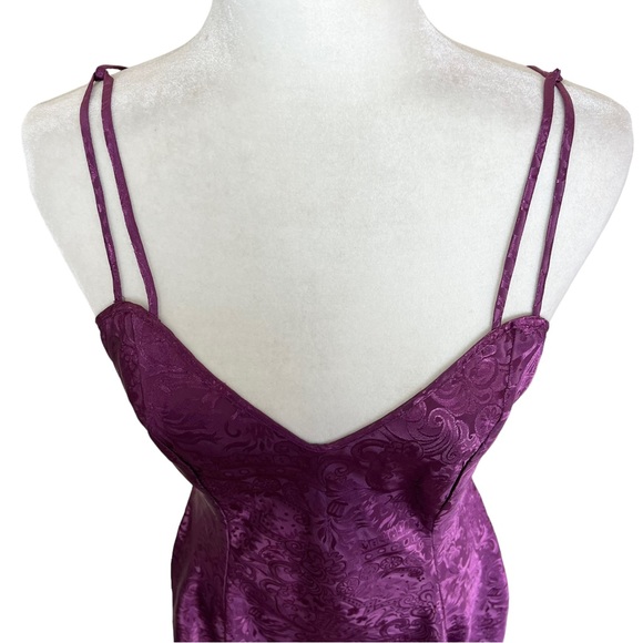 Vintage Gold Label Victoria’s Secret Purple Jacquard Slip Dress Size Medium - Picture 5 of 16